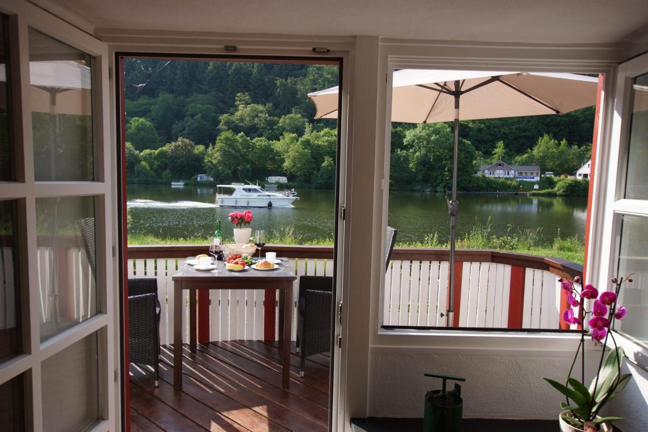 Apartamento Altes Faehrhaus An Der Mosel Anno1633 Traben-Trarbach Exterior foto