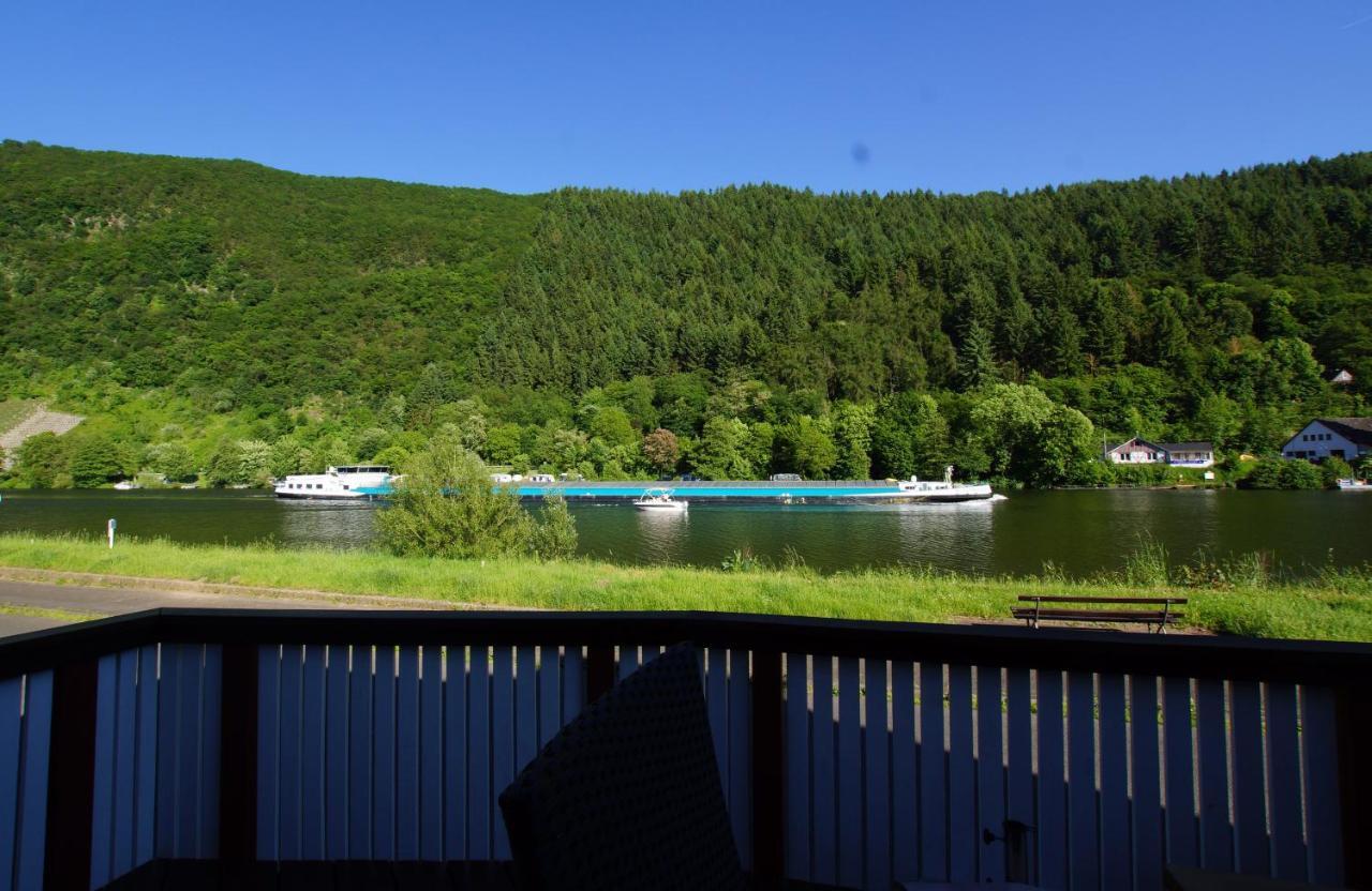Apartamento Altes Faehrhaus An Der Mosel Anno1633 Traben-Trarbach Exterior foto